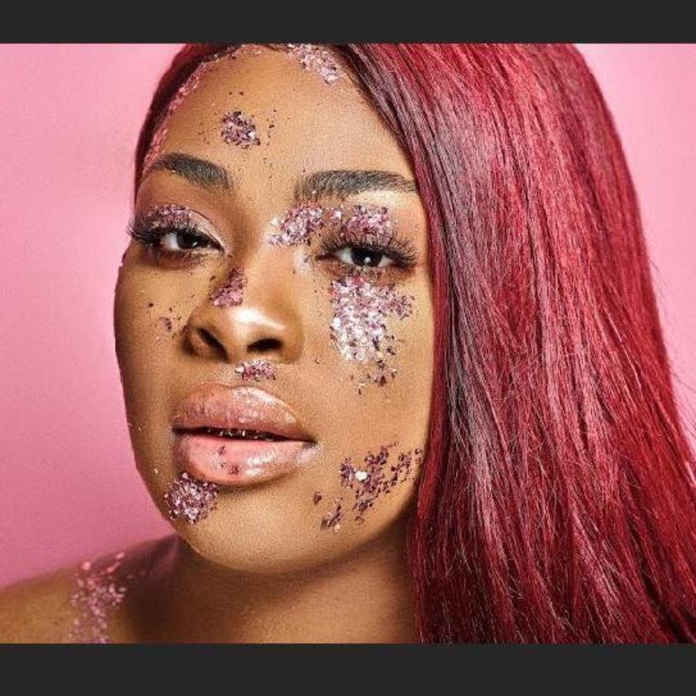 Meet your Posher, Aja